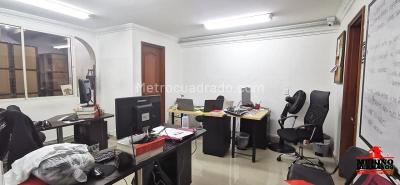 Casa de 5 alcobas en venta en Alameda, Medellín, 770 m² · foto 15 de 16