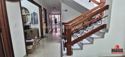 Casa de 5 alcobas en venta en Alameda, Medellín, 770 m² · foto 8 de 16