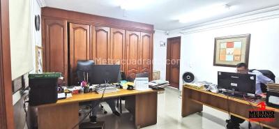 Casa de 5 alcobas en venta en Alameda, Medellín, 770 m² · foto 9 de 16