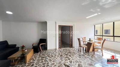 Apartamento de 3 alcobas en arriendo en El Poblado, Medellín, 145 m² · foto 4 de 19
