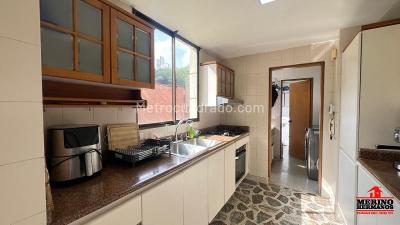 Apartamento de 3 alcobas en arriendo en El Poblado, Medellín, 145 m² · foto 7 de 19