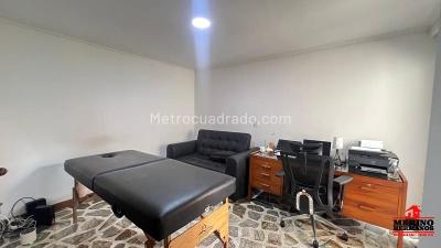 Apartamento de 3 alcobas en arriendo en El Poblado, Medellín, 145 m² · foto 12 de 19