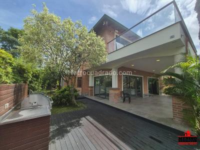Casa de 3 alcobas en venta en Alto De Las Flores, Sabaneta, 350 m² · foto 17 de 20