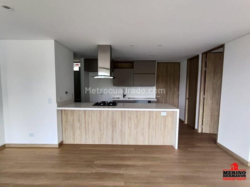 2BR Apartment in El Retiro (84 m²) - 2