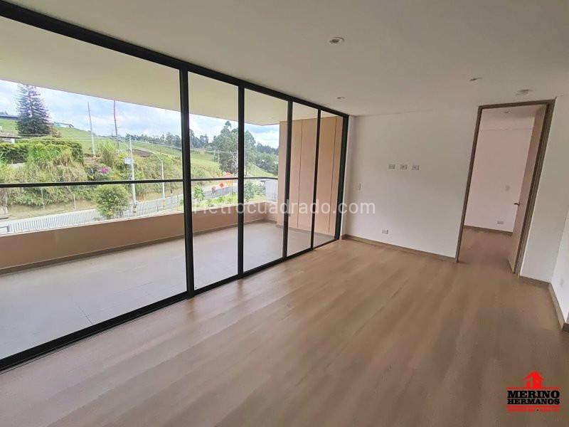 2BR Apartment in El Retiro (84 m²) - 3