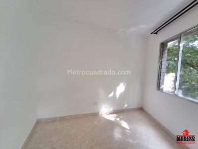 Apartamento de 4 alcobas en venta en San Bernardo, Medellín, 93 m² · foto 7 de 13