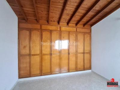 Apartamento de 4 alcobas en venta en San Bernardo, Medellín, 93 m² · foto 9 de 13
