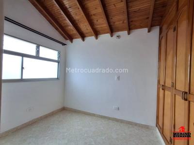 Apartamento de 4 alcobas en venta en San Bernardo, Medellín, 93 m² · foto 12 de 13