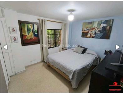 Casa de 5 alcobas en venta en Calasanz, Medellín, 175 m² · foto 13 de 13