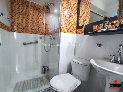 Apartamento de 3 alcobas en venta en Las Lomas, Medellín, 171 m² · foto 12 de 18
