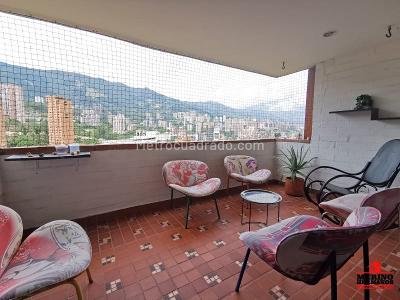 Apartamento de 3 alcobas en venta en Las Lomas, Medellín, 171 m² · foto 2 de 18