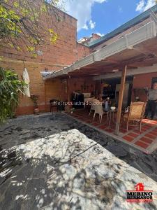 Casa de 5 alcobas en venta en Santa Monica, Medellín, 168 m² · foto 4 de 16