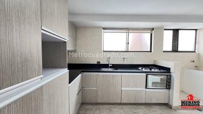Apartamento de 2 alcobas en arriendo en El Velodromo, Medellín, 93 m² · foto 10 de 20