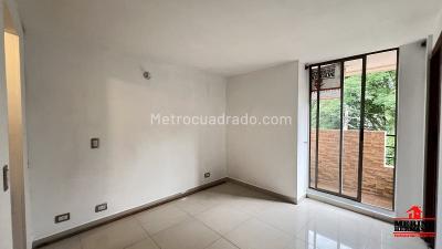 Apartamento de 2 alcobas en arriendo en El Velodromo, Medellín, 93 m² · foto 12 de 20