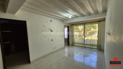 Casa de 5 alcobas en venta en Tejelo, Medellín, 520 m² · foto 16 de 20