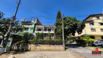Casa de 5 alcobas en venta en Tejelo, Medellín, 520 m² · foto 4 de 20
