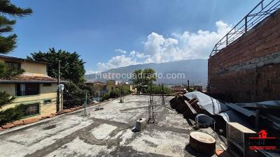 Casa de 5 alcobas en venta en Tejelo, Medellín, 520 m² · foto 7 de 20