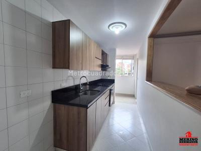 Apartamento de 3 alcobas en venta en Laureles, Medellín, 96 m² · foto 5 de 10
