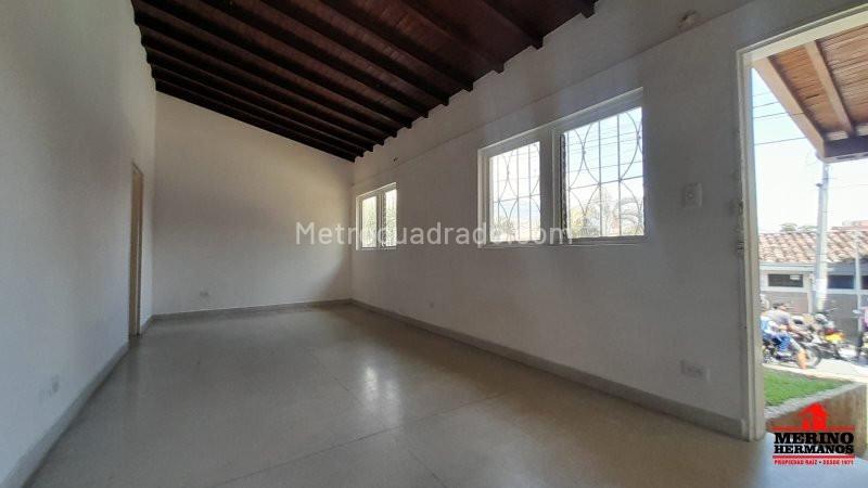 Remodeled 4BR House for Rent in Santa Monica - 2