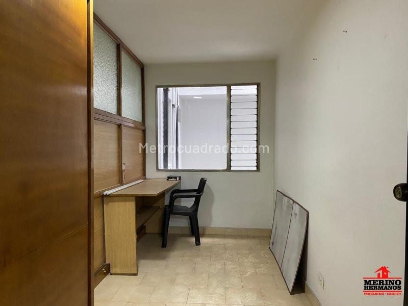 Oficina en Arriendo, Centro, Envigado - Más
