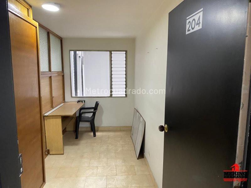 Oficina en Arriendo, Centro, Envigado - Más