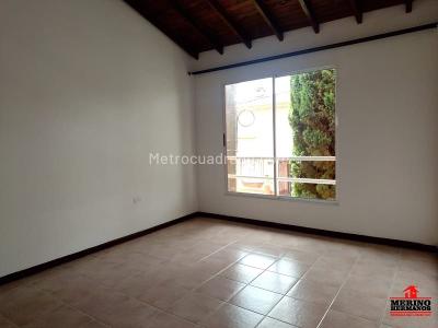 Casa de 5 alcobas en venta en La Catolica, Rionegro, 300 m² · foto 17 de 20