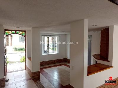 Casa de 5 alcobas en venta en La Catolica, Rionegro, 300 m² · foto 4 de 20
