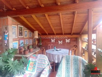Casa de 3 alcobas en venta en San Nicolas, Rionegro, 189 m² · foto 16 de 20
