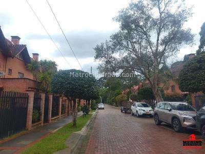 Casa de 3 alcobas en venta en San Nicolas, Rionegro, 189 m² · foto 4 de 20
