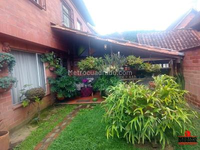 Casa de 3 alcobas en venta en San Nicolas, Rionegro, 189 m² · foto 6 de 20