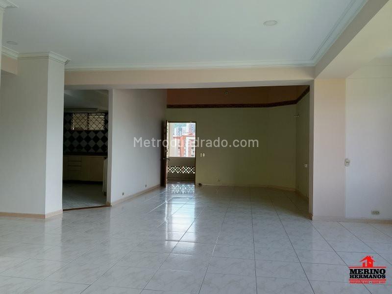 Duplex 4BR Apartment for Rent in Loma de Los Bernal - 2