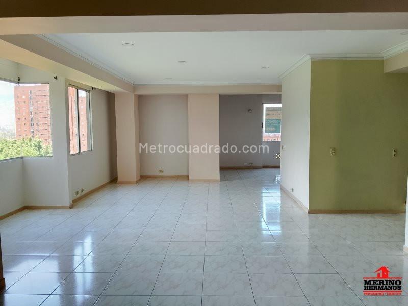 Duplex 4BR Apartment for Rent in Loma de Los Bernal - 3