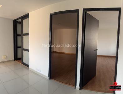 Apartamento en venta en El Portal, Envigado · foto 8 de 12