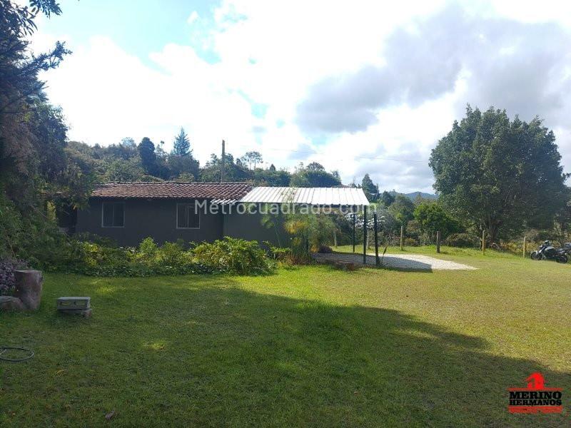 Charming 2BR Cabin for Rent in La Fe, El Retiro