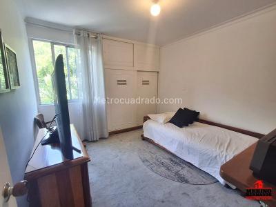Apartamento de 4 alcobas en venta en El Velodromo, Medellín, 115 m² · foto 10 de 15