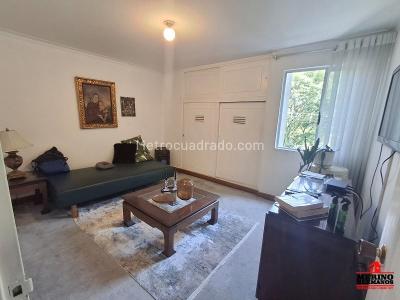 Apartamento de 4 alcobas en venta en El Velodromo, Medellín, 115 m² · foto 9 de 15