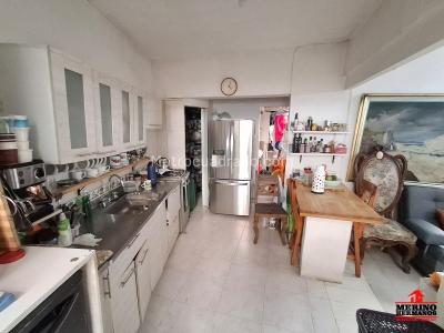 Apartamento de 3 alcobas en venta en Laureles, Medellín, 129 m² · foto 4 de 13