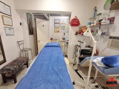 Apartamento de 3 alcobas en venta en Laureles, Medellín, 129 m² · foto 9 de 13