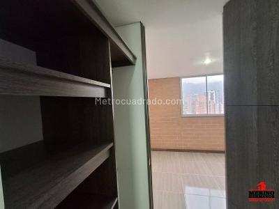 Apartamento de 3 alcobas en venta en Vegas De La Doctora, Sabaneta, 70 m² · foto 10 de 12