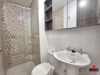 Apartamento de 3 alcobas en venta en Vegas De La Doctora, Sabaneta, 70 m² · foto 11 de 12
