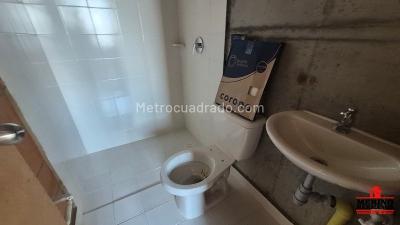 Apartamento de 1 alcoba en venta en Maria Auxiliadora, Sabaneta, 50 m² · foto 9 de 20