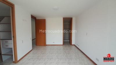 Apartamento de 3 alcobas en arriendo en Altos Del Poblado, Medellín, 100 m² · foto 14 de 20