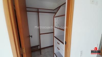 Apartamento de 3 alcobas en arriendo en Altos Del Poblado, Medellín, 100 m² · foto 16 de 20