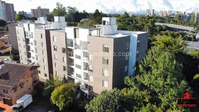 Apartamento de 3 alcobas en venta en San Antonio De Pereira, Rionegro, 150 m² · foto 3 de 19