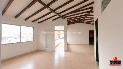 Apartamento de 3 alcobas en arriendo en La America, Medellín, 94 m² · foto 3 de 20