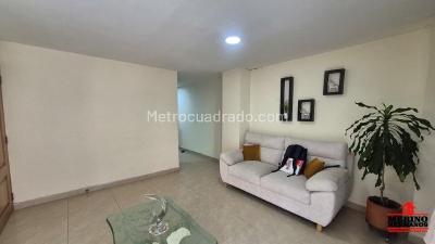 Apartamento en venta en La Floresta, Medellín · foto 4 de 20