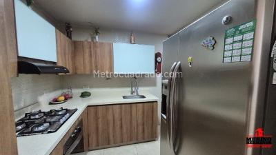 Apartamento en venta en La Floresta, Medellín · foto 8 de 20