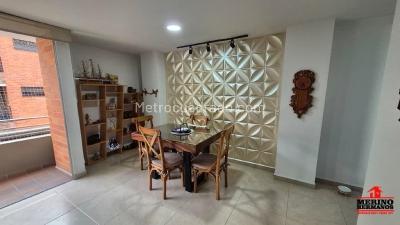 Apartamento en venta en La Floresta, Medellín · foto 2 de 17