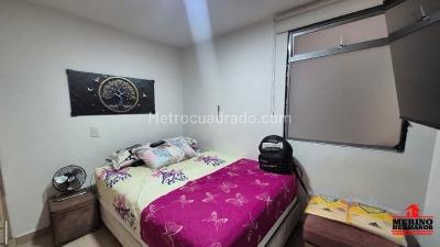 Apartamento en venta en La Floresta, Medellín · foto 12 de 17