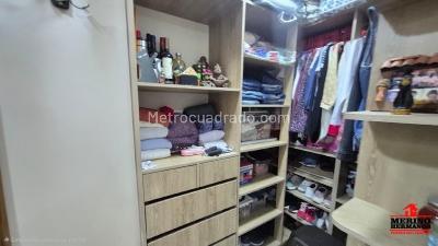 Apartamento en venta en La Floresta, Medellín · foto 14 de 17